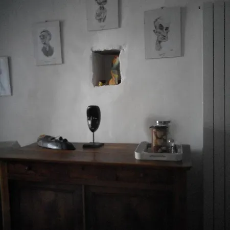 Logement Prive Sur Jardin Ensoleille Guest house