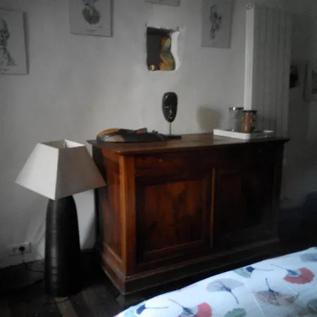 Guest house Logement Prive Sur Jardin Ensoleille Tallende
