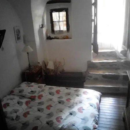 Logement Prive Sur Jardin Ensoleille *