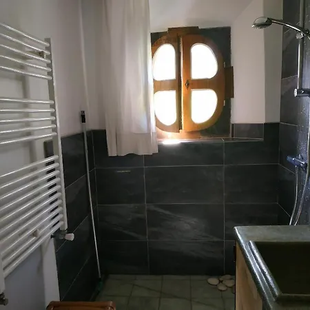 Logement Prive Sur Jardin Ensoleille Guest house